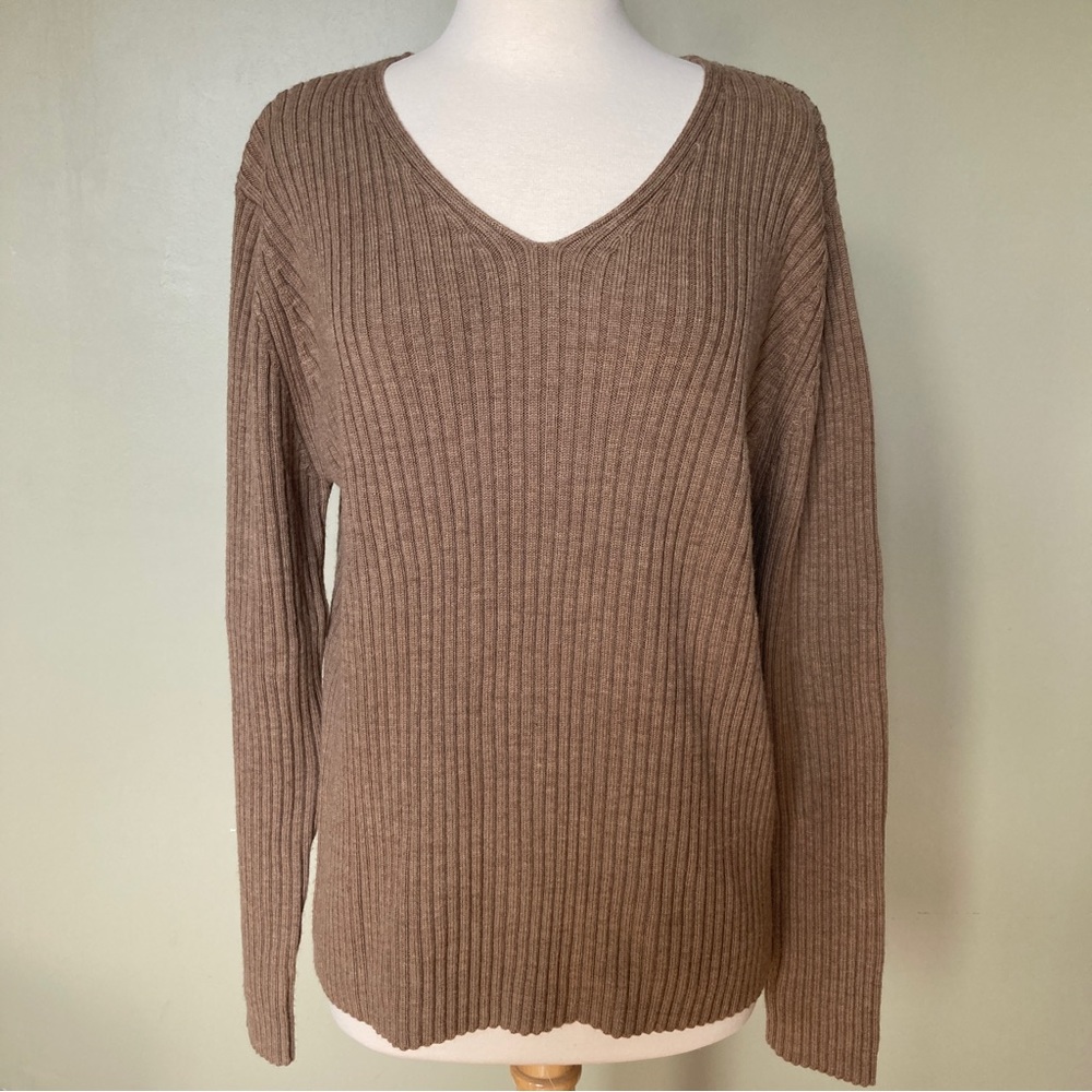 LL BEAN V Neck Rib Knit Wool Sweater